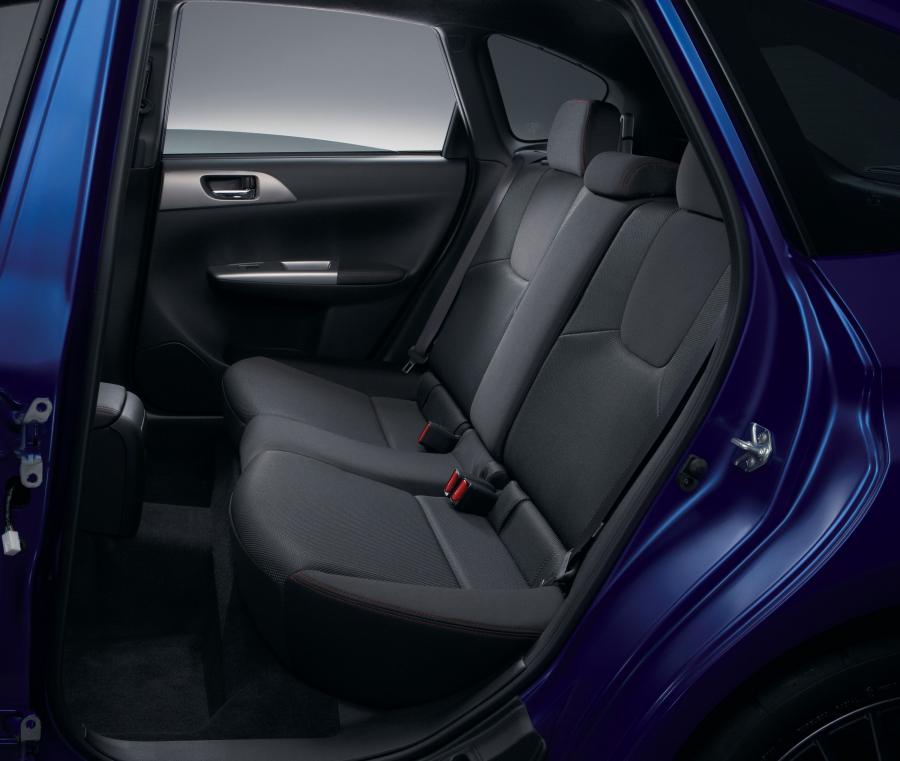  Subaru Impreza WRX STi Spec-C 2009 года  (фото 10 из 16)